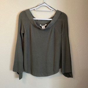Off the Shoulder Knit Sweater - size M